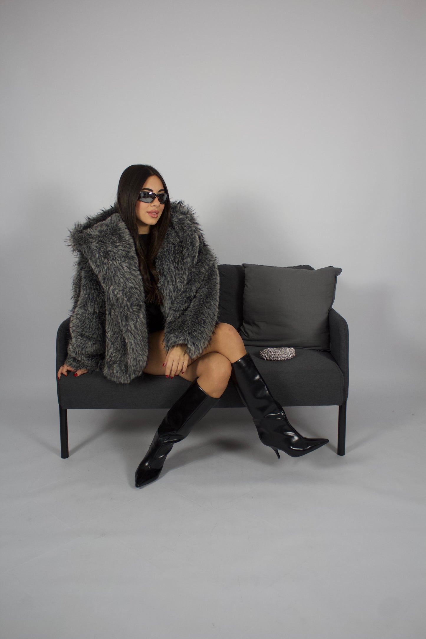 pelliccia black and white